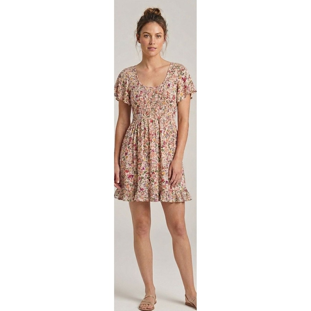 Patrons of Peace Floral Smocked Mini Dress Flutter Sleeve‎ Keyhole Back MED